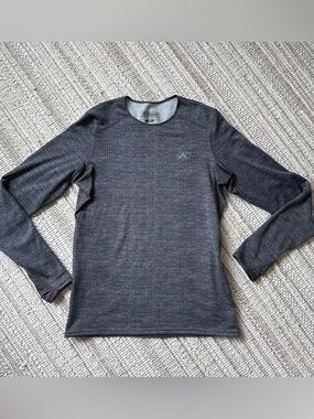 Klim Solstice 3.0 Woman’s Long sleeve Shirt! Size Large! Base Layer Snowmobile